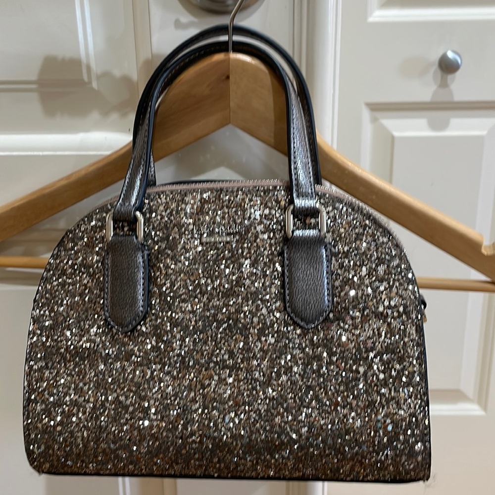 Like new Kate Spade dome shaped purse